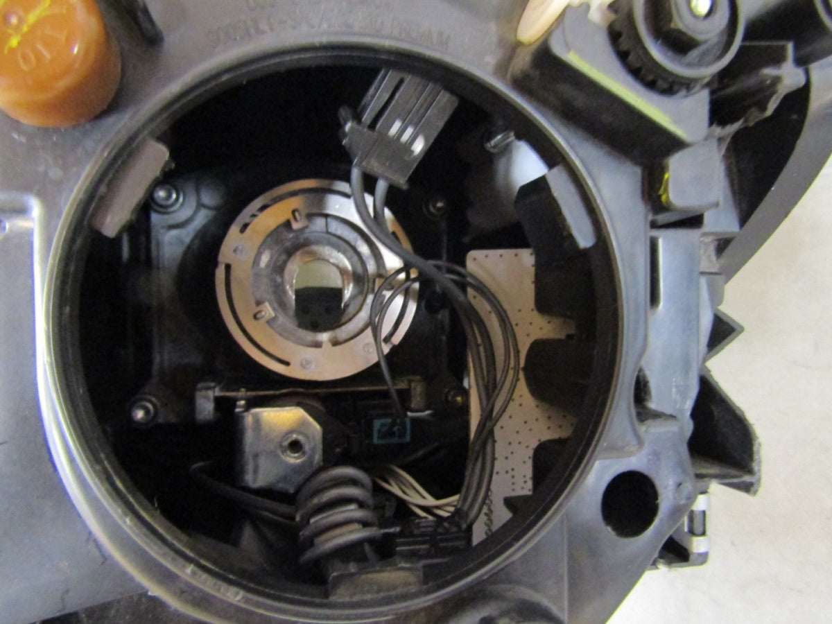 Prednji far JEEP COMPASS 2 II xenon nezakretni 16-20 RH desni 0053488815