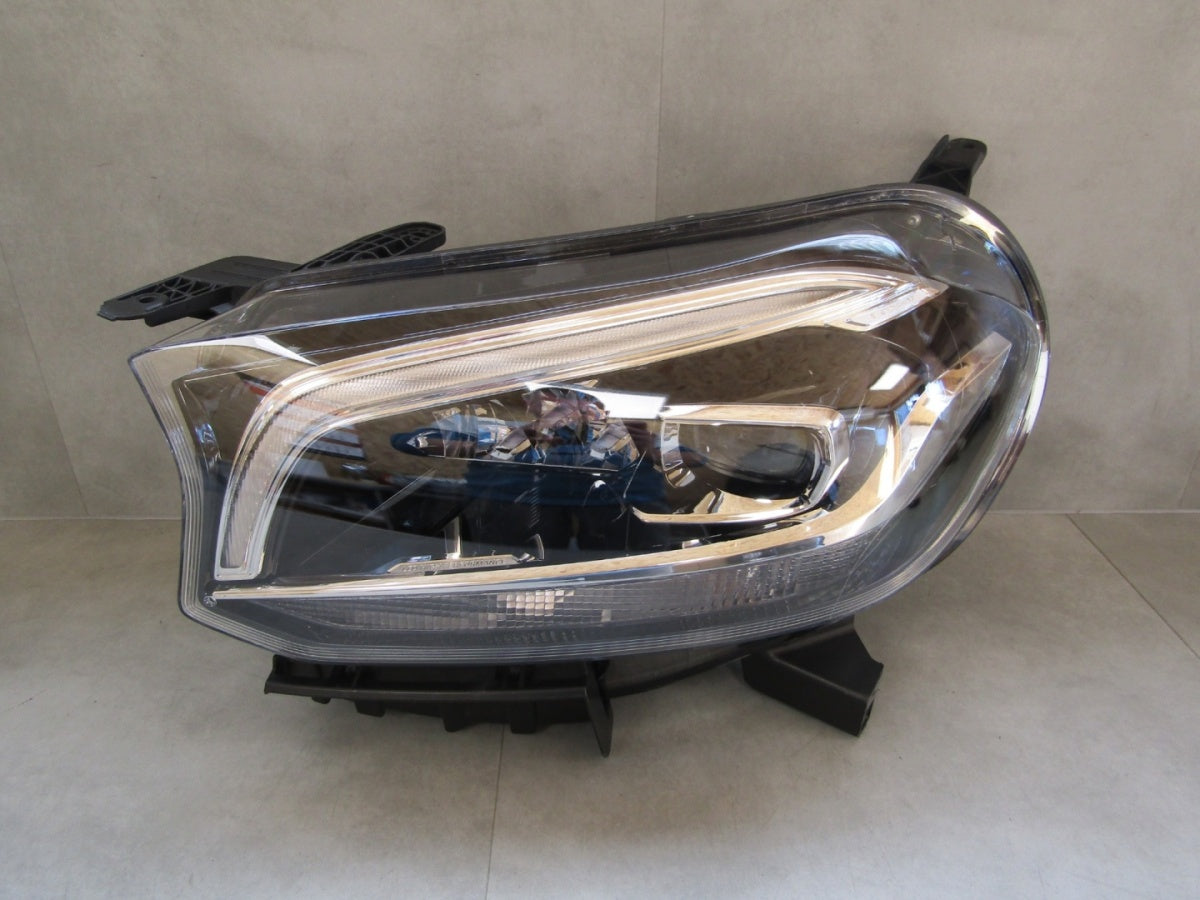 Prednji far MERCEDES X klasa W470 FULL LED HIGH PERFORMANCE LH lijevi 17-20 A4709060800