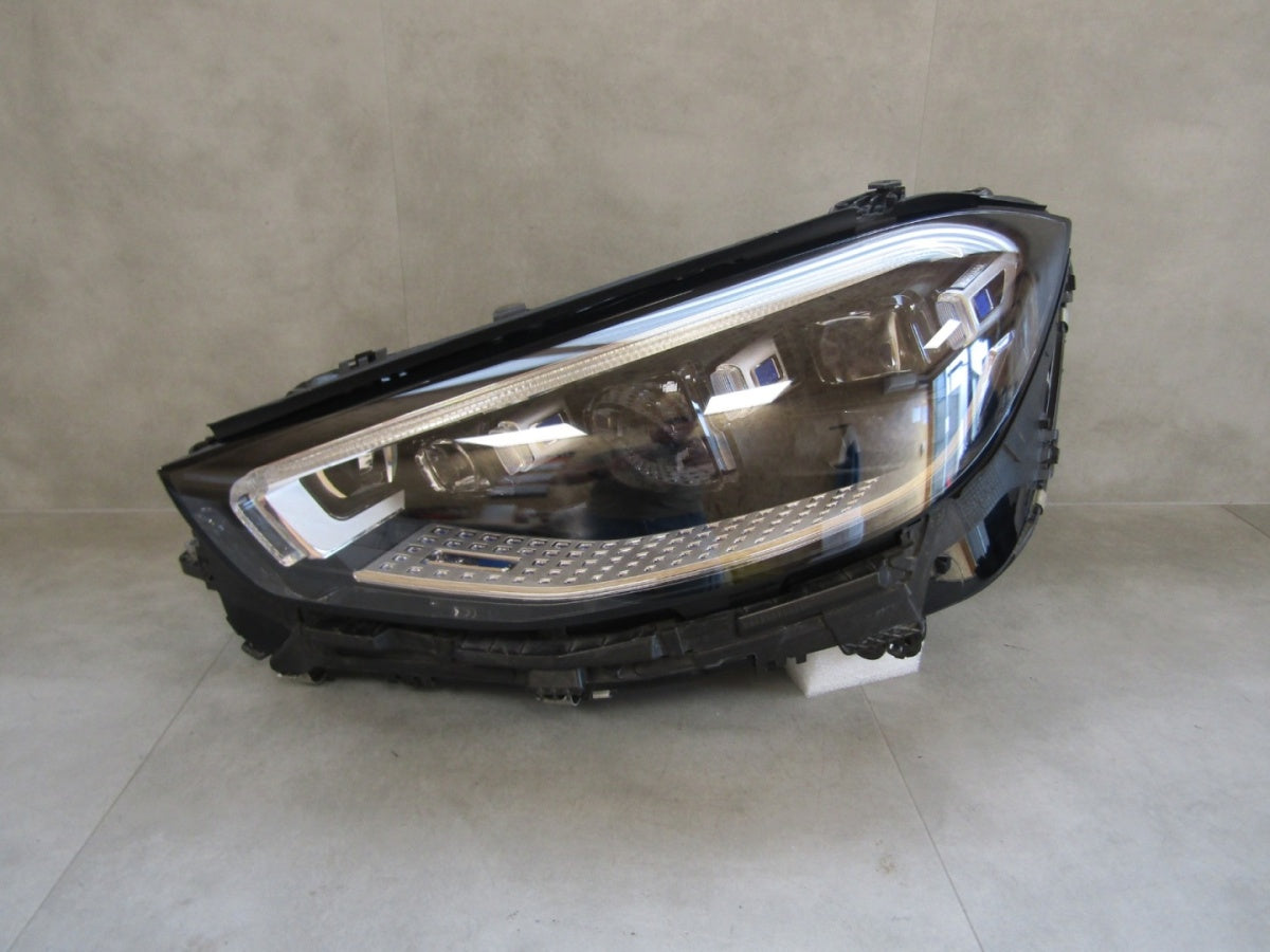 Prednji far MERCEDES S W223 FULL LED DIGITAL LIGHT LH lijevi 20- A2239063305