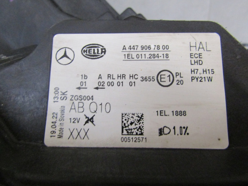 Prednji far MERCEDES V klasa W447 14- halogen RH desni A4479067800