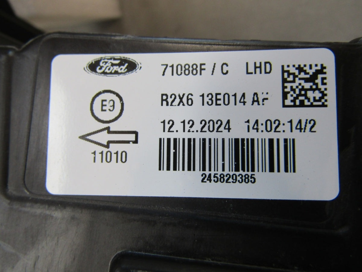 Prednji far FORD TRANSIT COURIER MK3 RH desni 24- R2X613E014AF