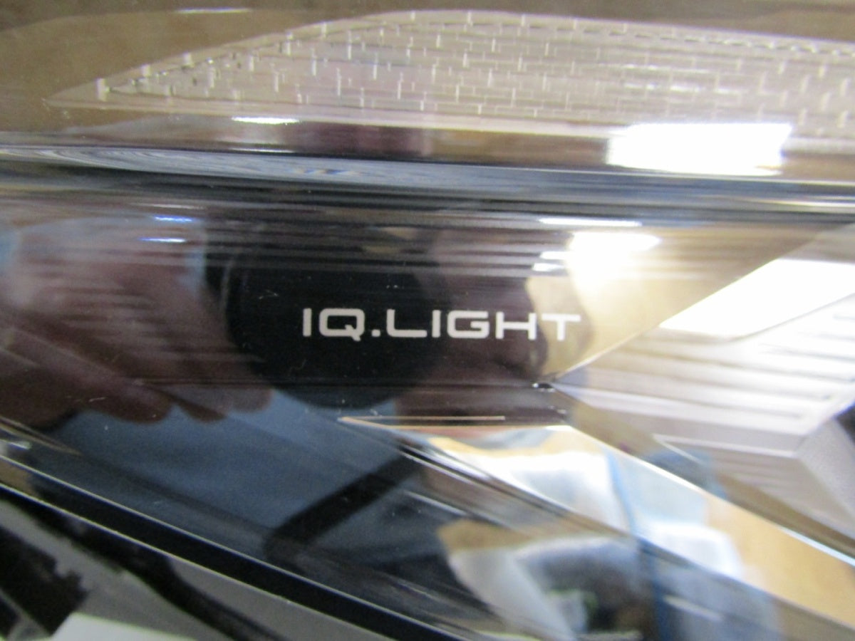 Prednji far VW Passat B9 FULL LED TOP IQ LIGHT 23- RH desni 3J1941036