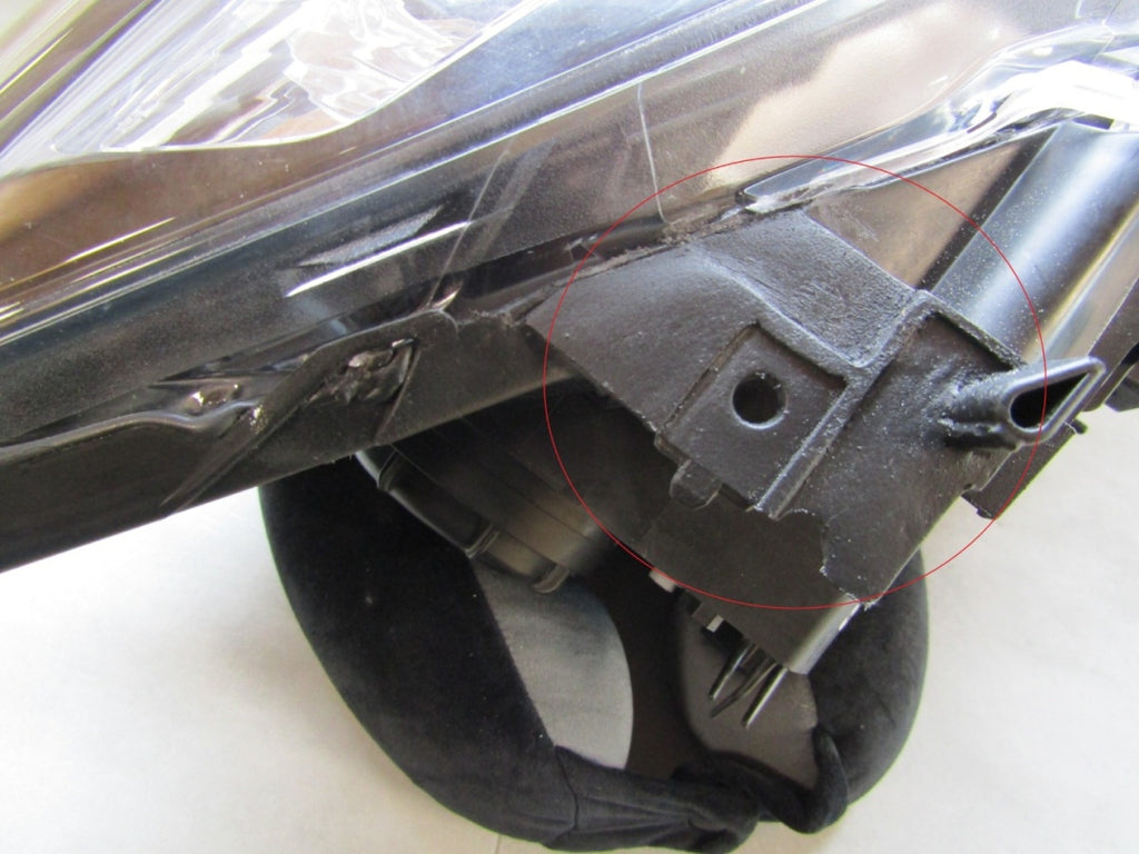 Prednji far MAZDA CX5 I xenon zakretni 12-14 KR8251030A