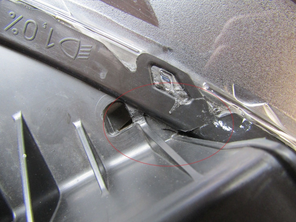 Prednji far MAZDA CX5 I xenon zakretni 12-14 KR8251030A