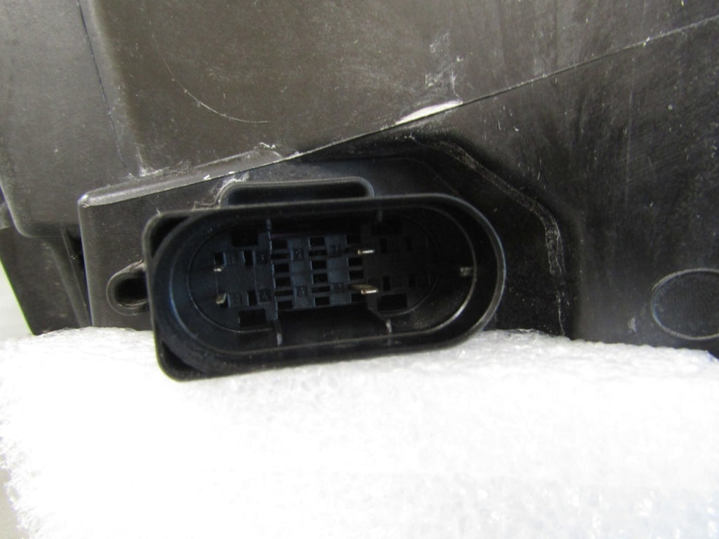 Prednji far MERCEDES GLC W253 LED HIGH PERFORMANCE LIFT 19- RH A2539066403