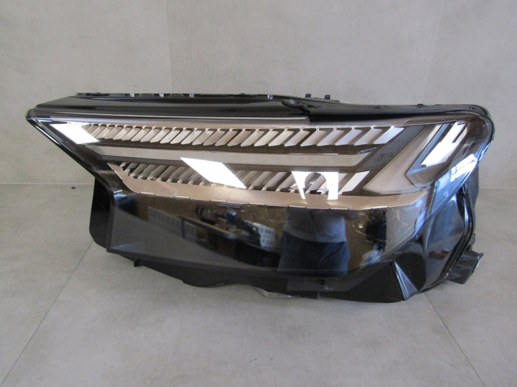 Prednji far AUDI Q4 E-TRON E TRON FULL LED MATRIX 21- LH lijevi 89A941035M