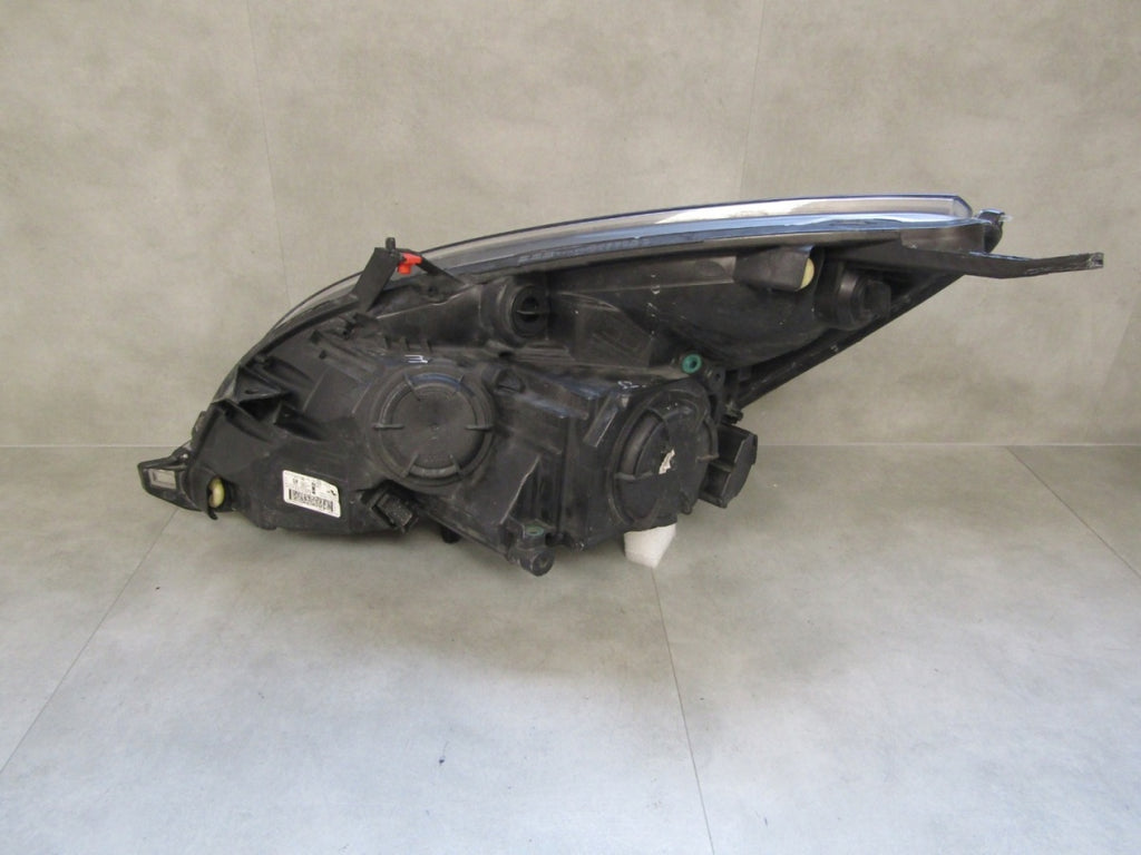Prednji far OPEL MERIVA B LIFT halogen 13-17 RH desni 13372320