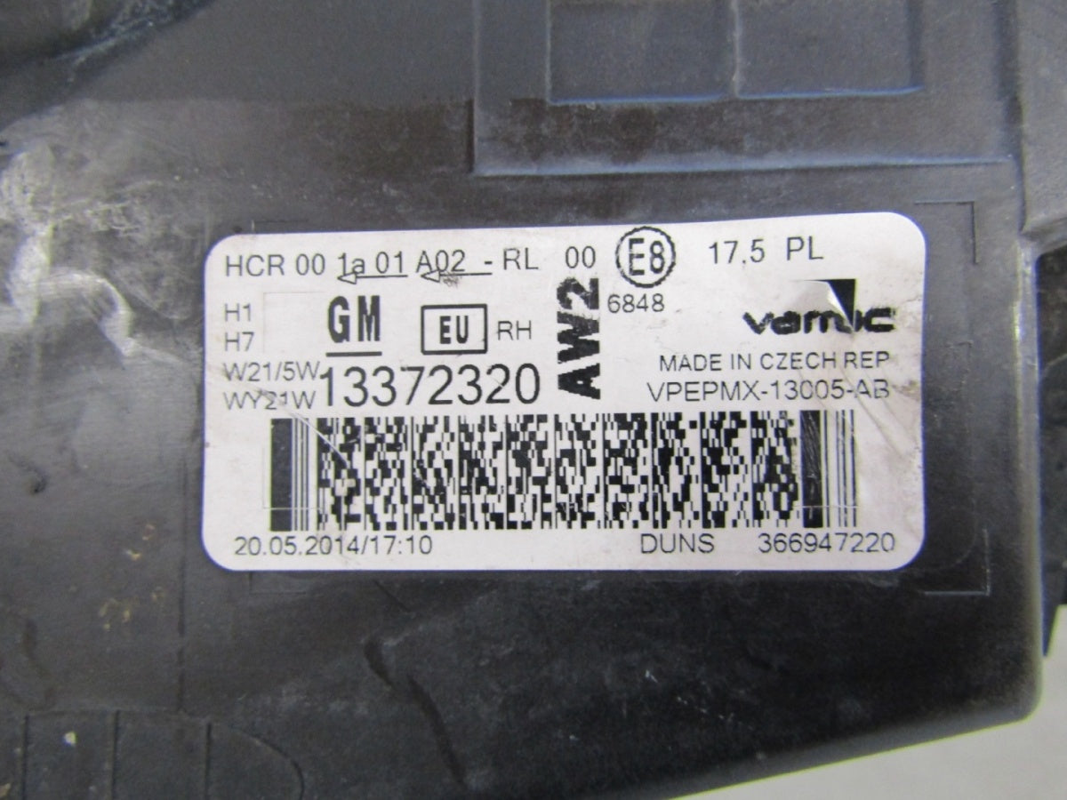 Prednji far OPEL MERIVA B LIFT halogen 13-17 RH desni 13372320