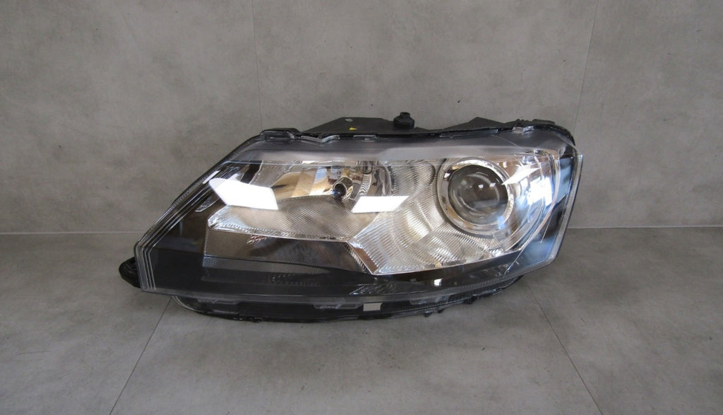 Prednji far SKODA RAPID xenon 12-16 LH lijevi 5JB941015A