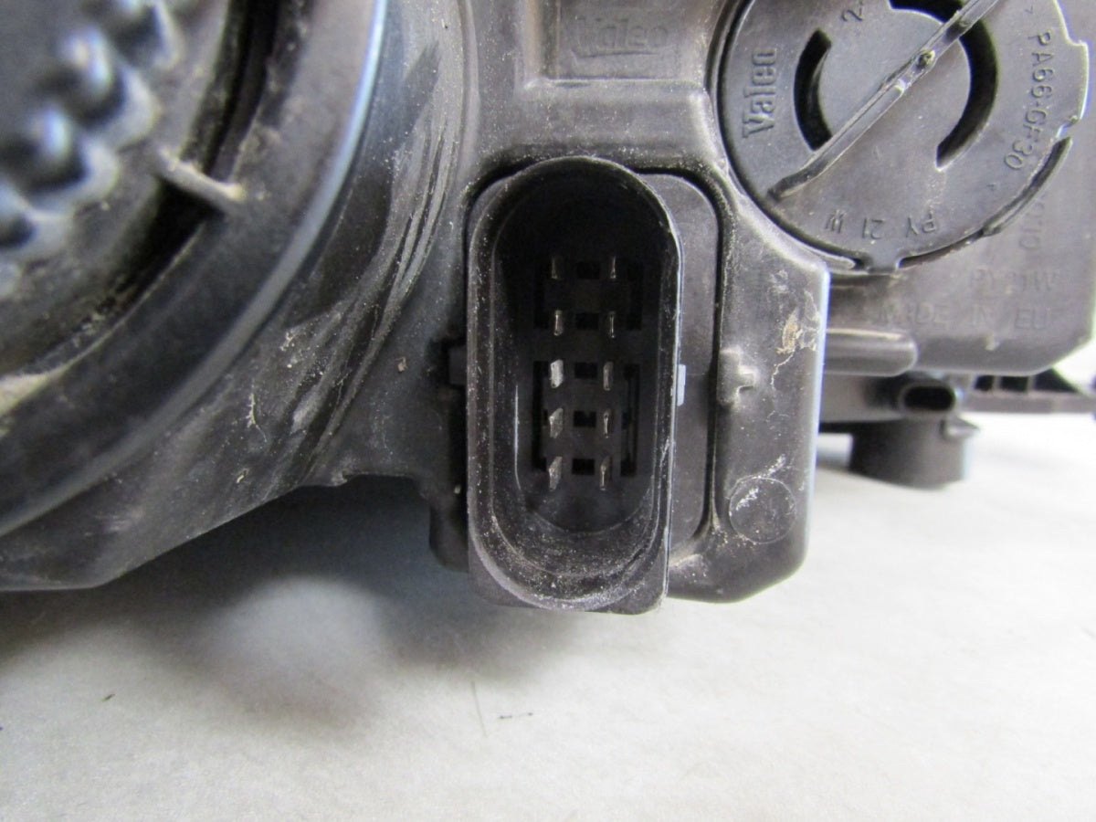 Prednji far SKODA RAPID xenon 12-16 LH lijevi 5JB941015A
