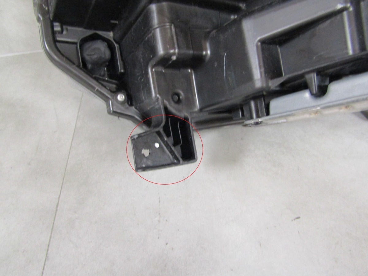 Prednji far VOLKSWAGEN AMAROK II 2 FULL LED IQ LIGHT 22- RH desni N1XB-13E016-A