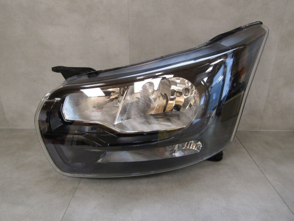 Prednji far Ford Transit MK8 halogen Lift 18- LH lijevi GK31-13W030-BC