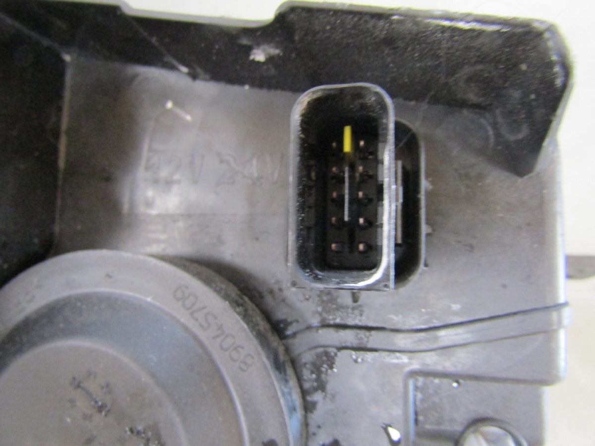Prednji far OPEL COMBO E IV halogen LH lijevi 18- 9816825580