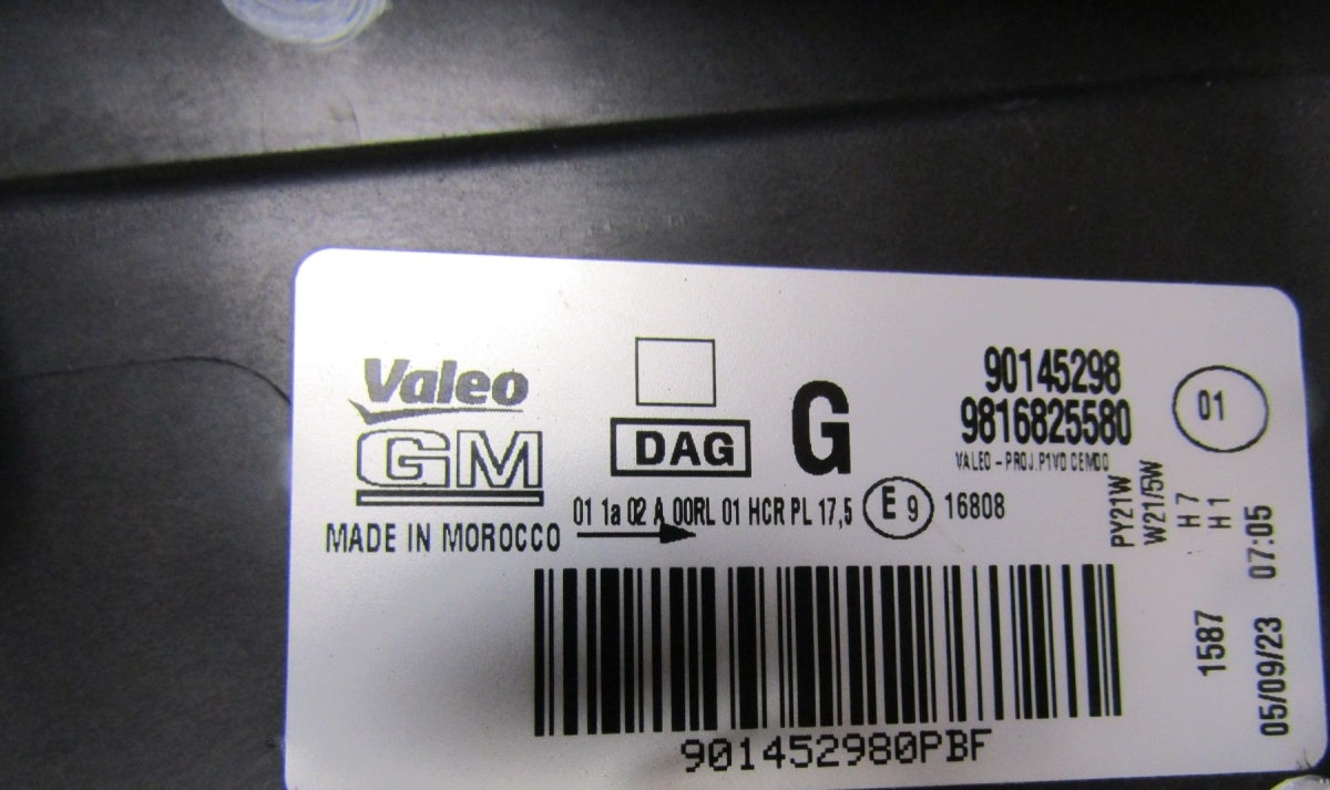 Prednji far OPEL COMBO E IV halogen LH lijevi 18- 9816825580
