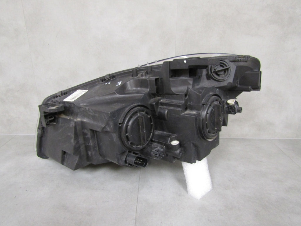 Prednji far Mercedes CLA W117 LIFT halogen 16-19 RH desni A1178200461