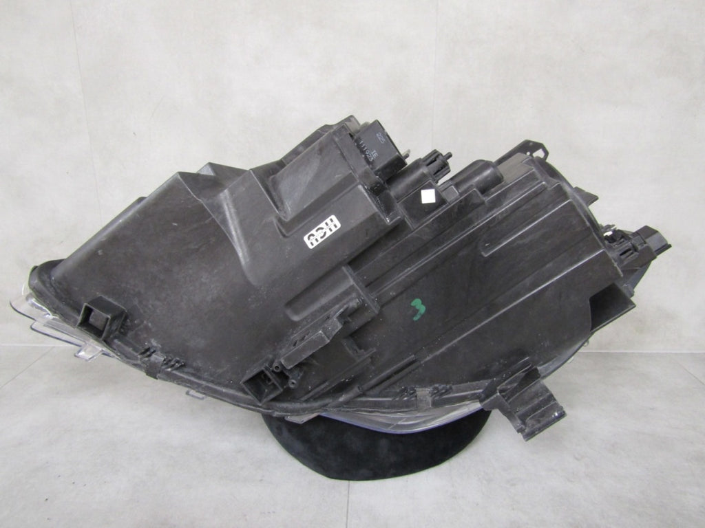 Prednji far Mercedes CLA W117 LIFT halogen 16-19 RH desni A1178200461