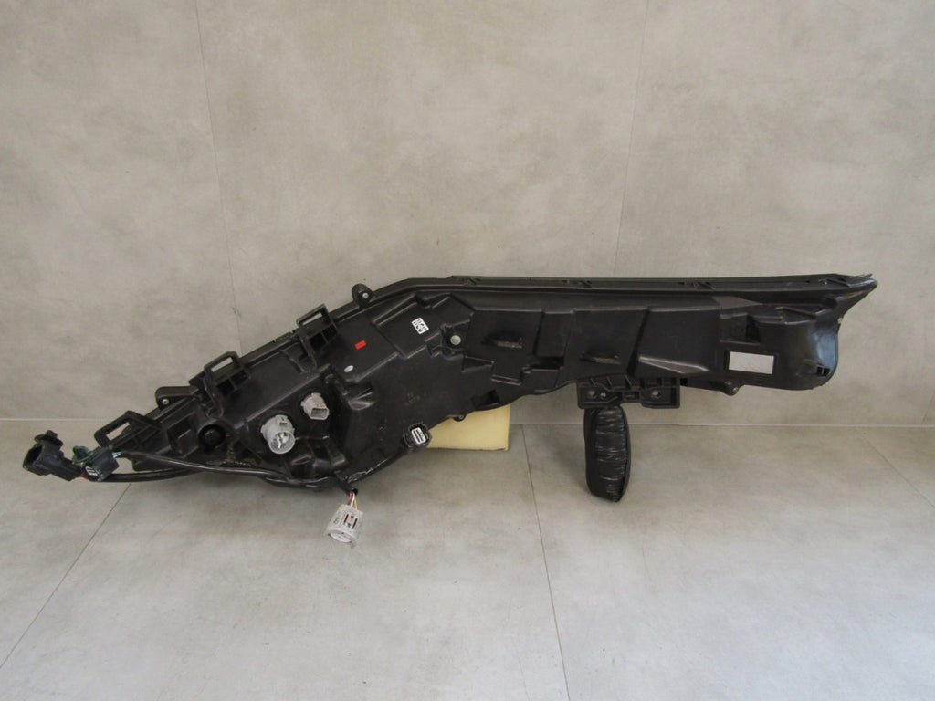 Prednji far NISSAN ARIYA DRL LED RH desni 20- W5752