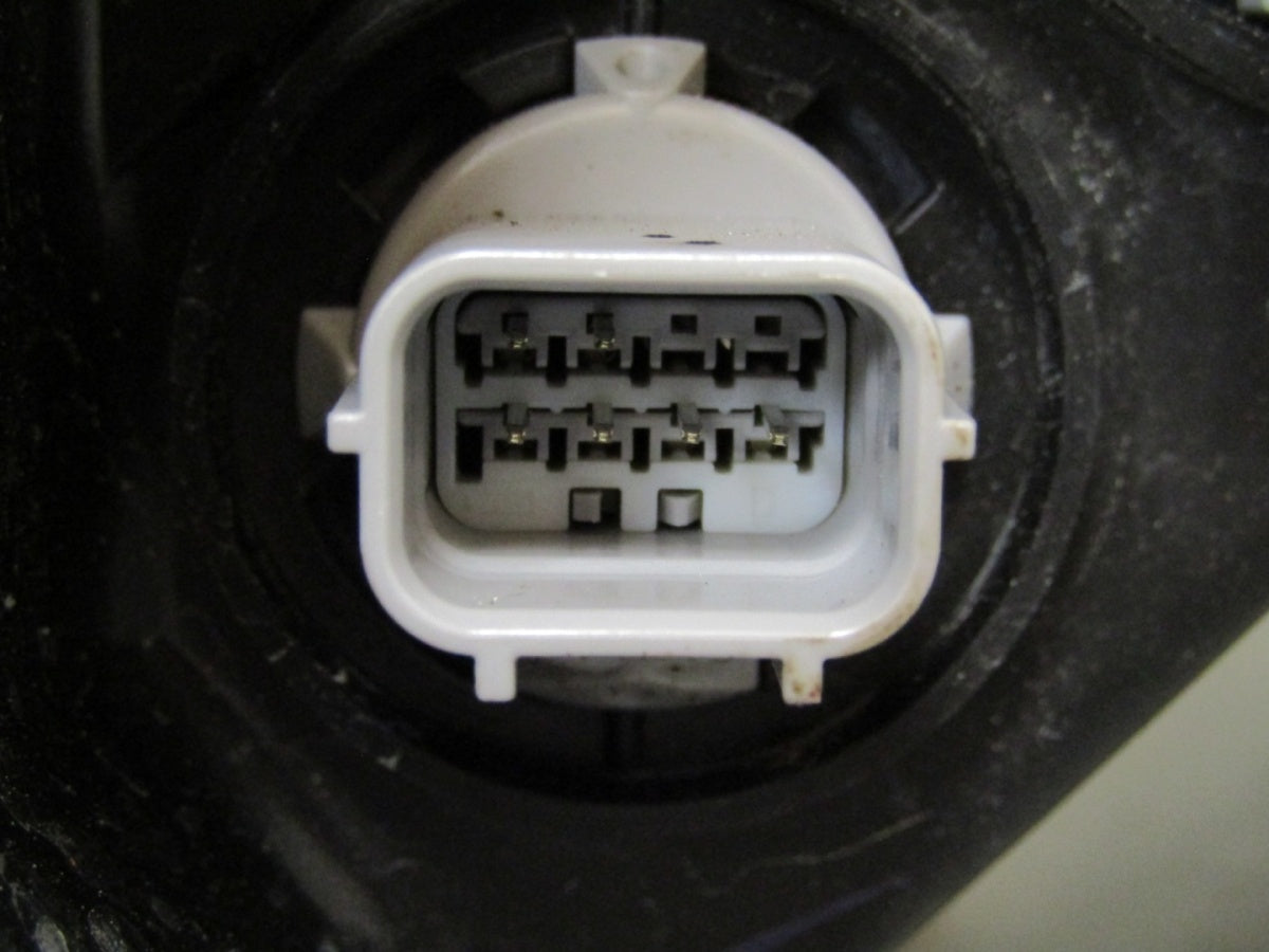 Prednji far NISSAN ARIYA DRL LED RH desni 20- W5752