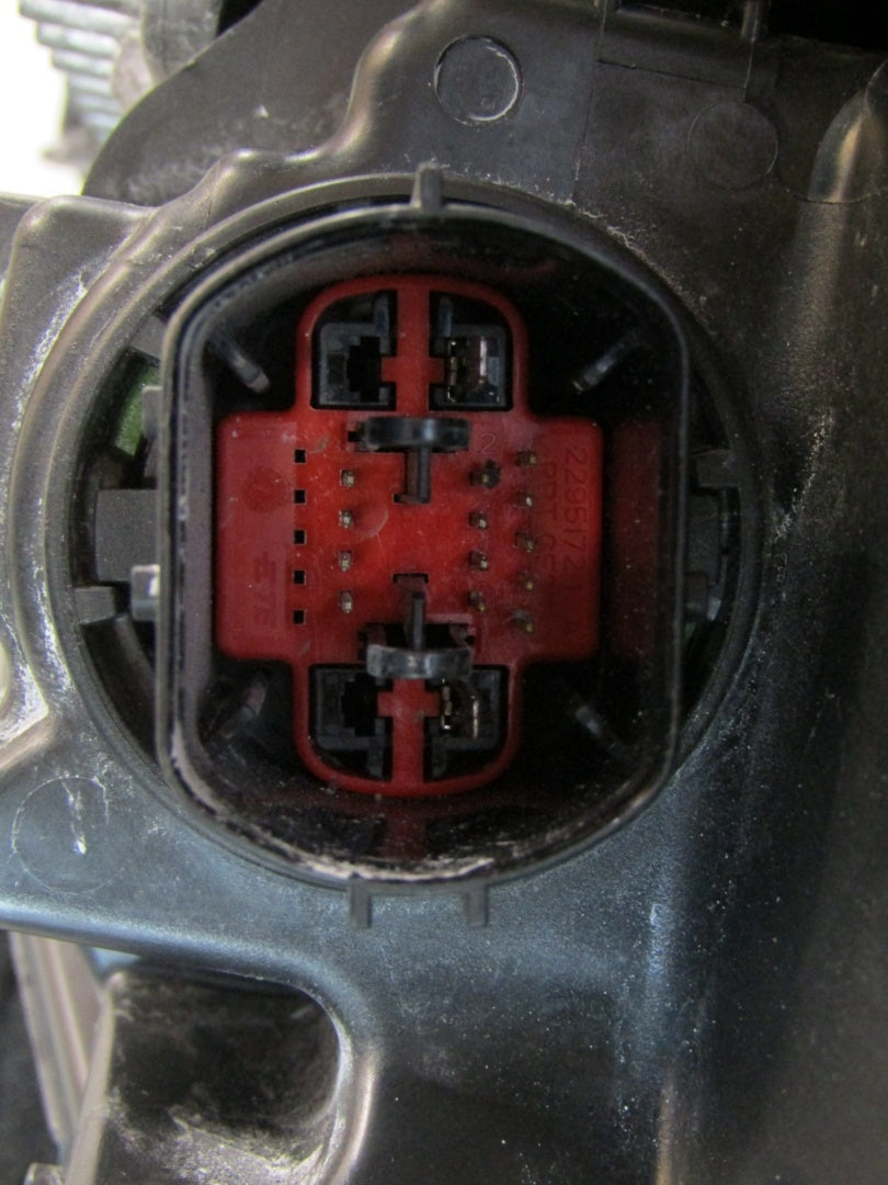 Prednji far LAND ROVER DISCOVERY SPORT LIFT L550 FULL LED MID MK72-13W029-EB 19-