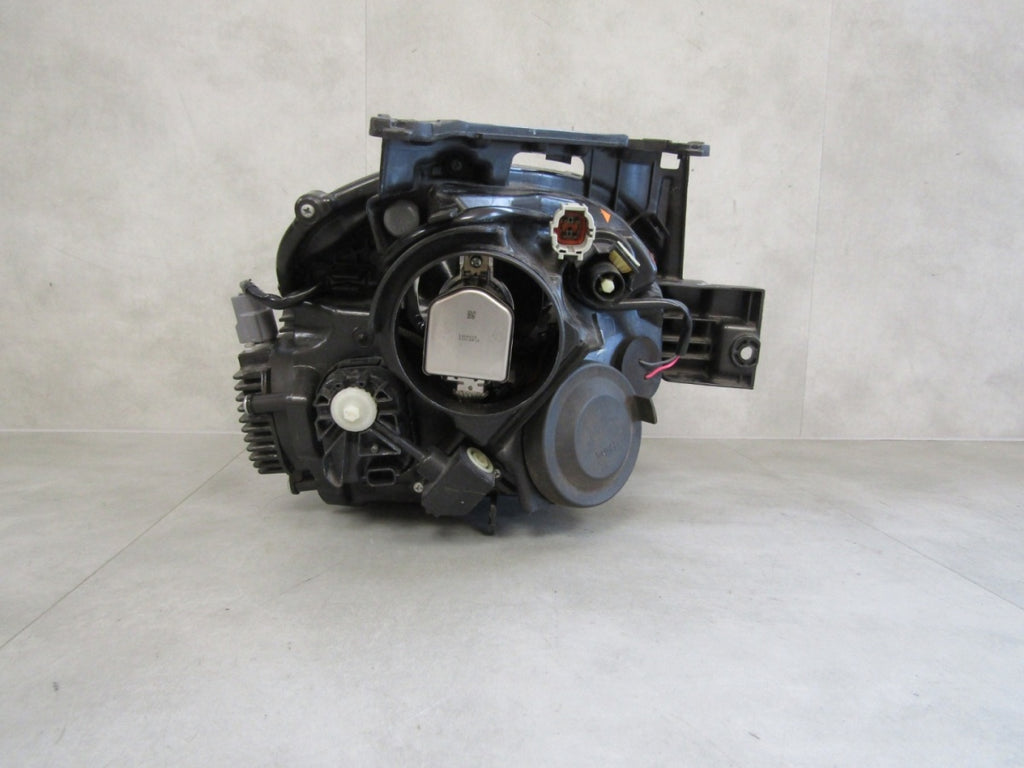 Prednji far NISSAN JUKE I LIFT F15 LH lijevi xenon 14-19