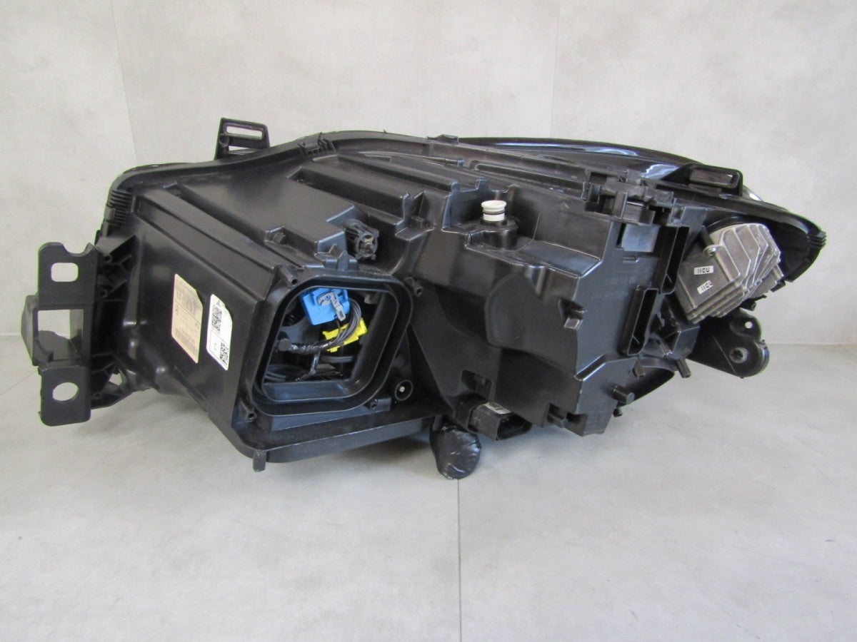 Prednji far Mercedes GLE W166 166 Lift Full LED ILS 15-19 RH desni A1669062203
