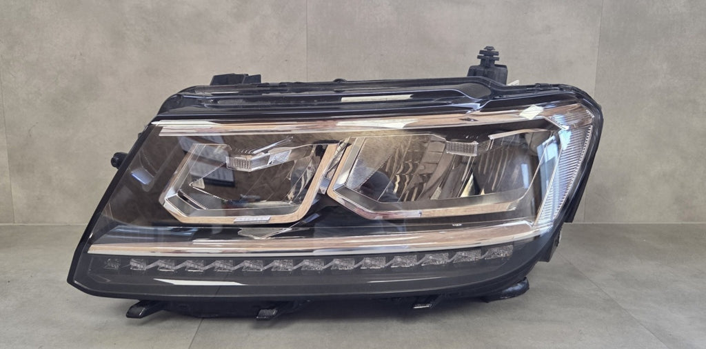 Prednji far VOLKSWAGEN TIGUAN II LED 15-20 lijevi LH 5NB941035B