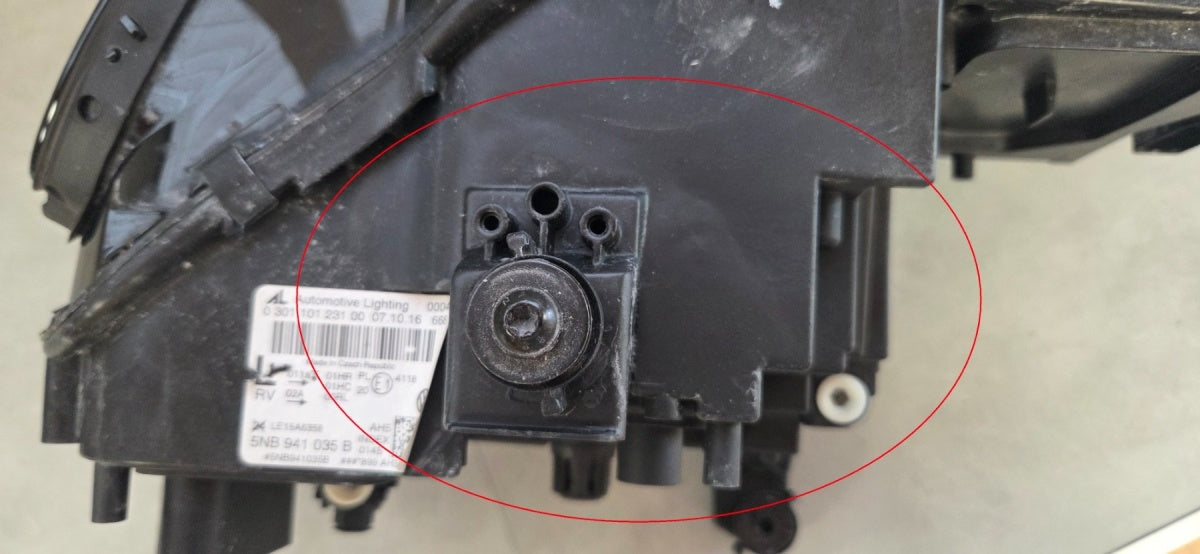 Prednji far VOLKSWAGEN TIGUAN II LED 15-20 lijevi LH 5NB941035B