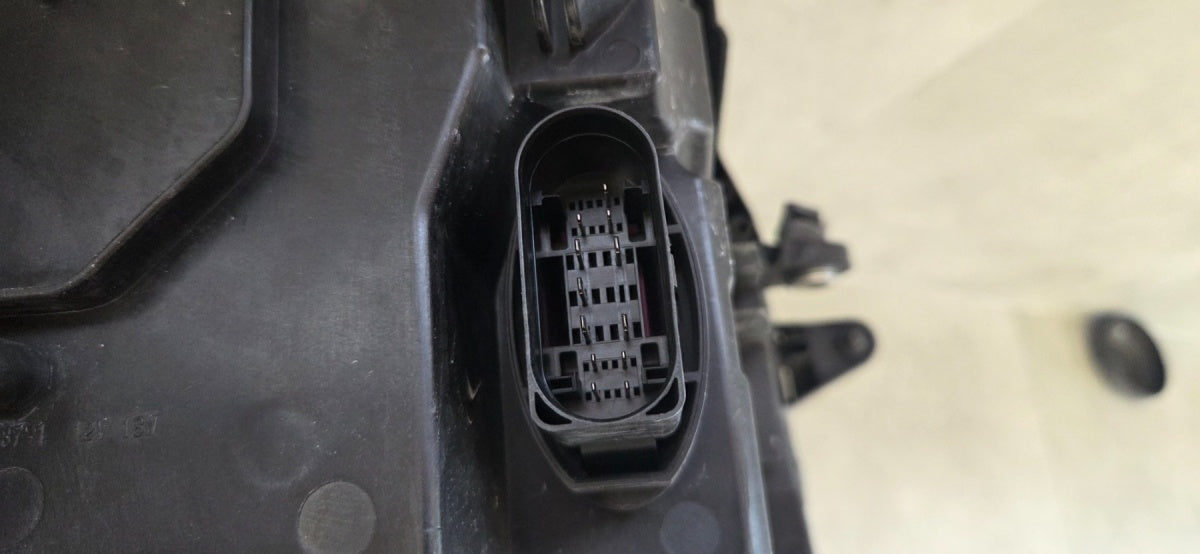Prednji far VOLKSWAGEN TIGUAN II LED 15-20 lijevi LH 5NB941035B