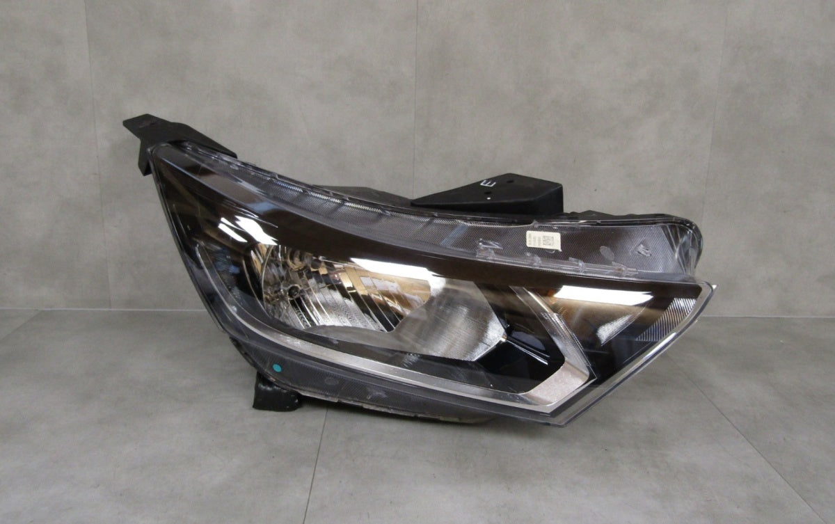 Prednji far HYUNDAI I20 3 III halogen DOŚWIETLANIE RH desni 20-