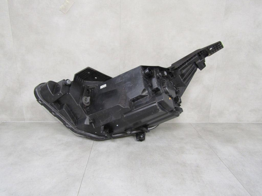 Prednji far HYUNDAI I20 3 III halogen DOŚWIETLANIE RH desni 20-