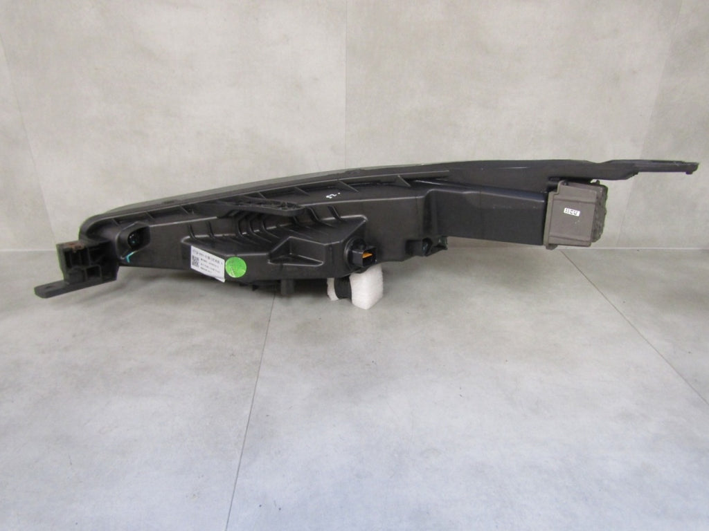 Prednji far MAXUS EUNIQ 6 FULL LED desni C00371014 SV51-03