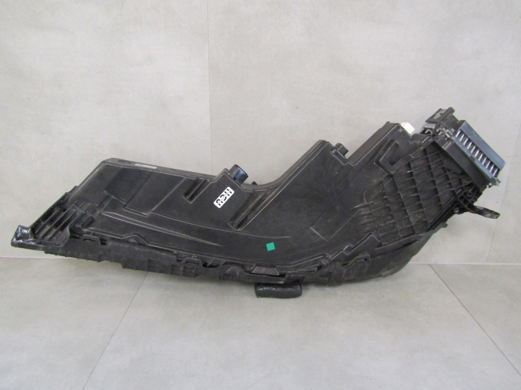 Prednji far BMW 7 G70 LED DRL SVAROWSKI RH desni 22- 5A9CF86-04