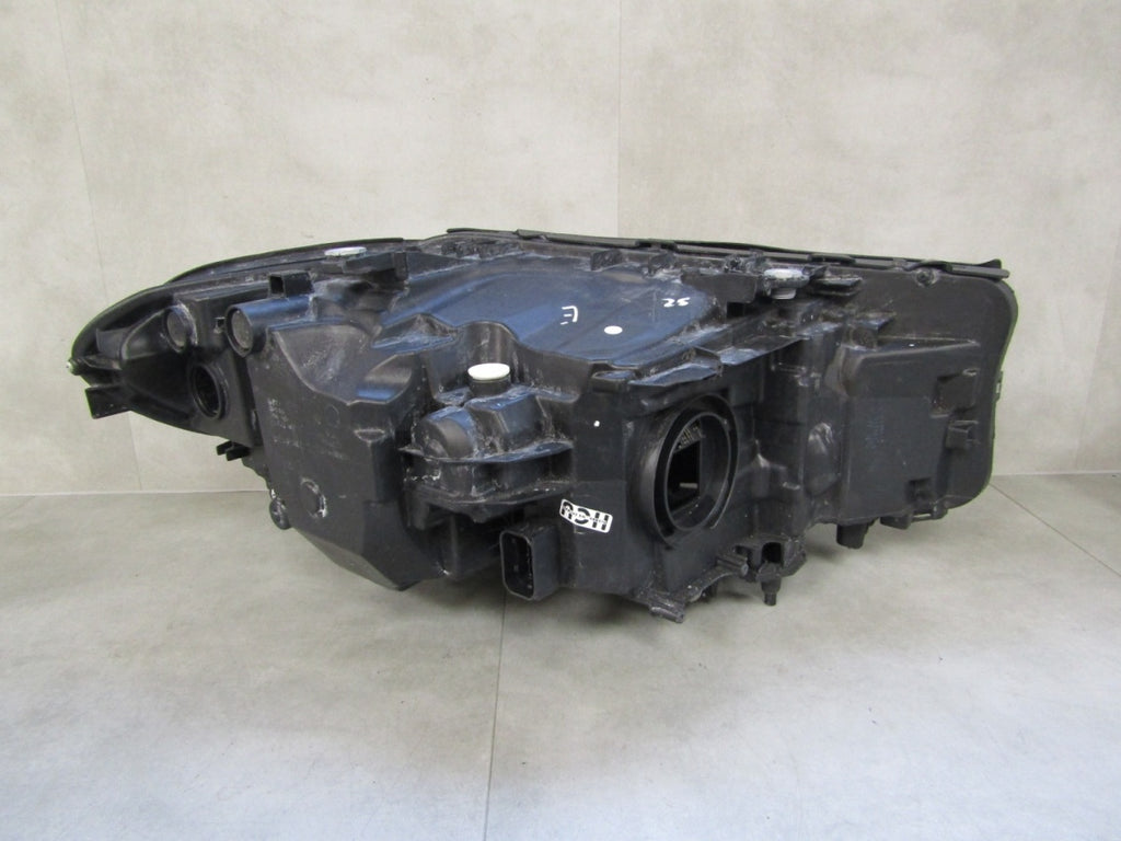 Prednji far BMW 5 G30 G31 LED LH lijevi 17-20 TYC