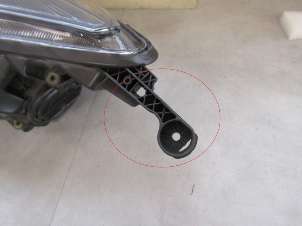 Prednji far OPEL ASTRA J IV xenon zakretni 09- RH desni 1ZT02012-02
