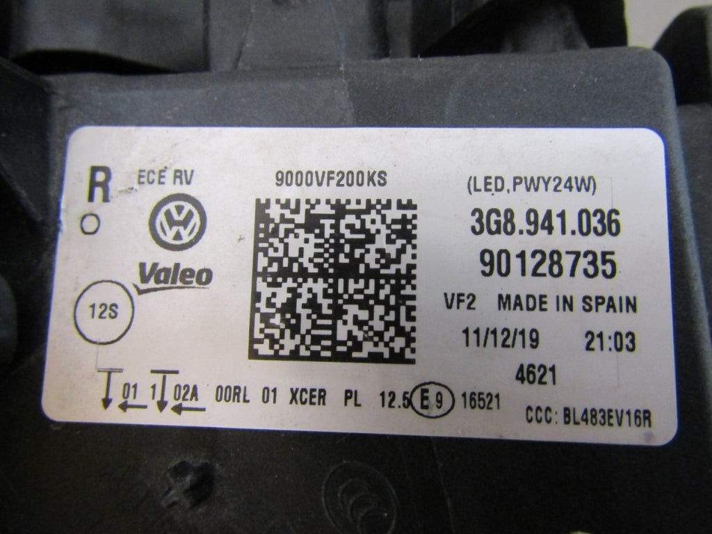 Prednji far VW Arteon 3G8 FULL LED 17-24 RH desni 3G8941036