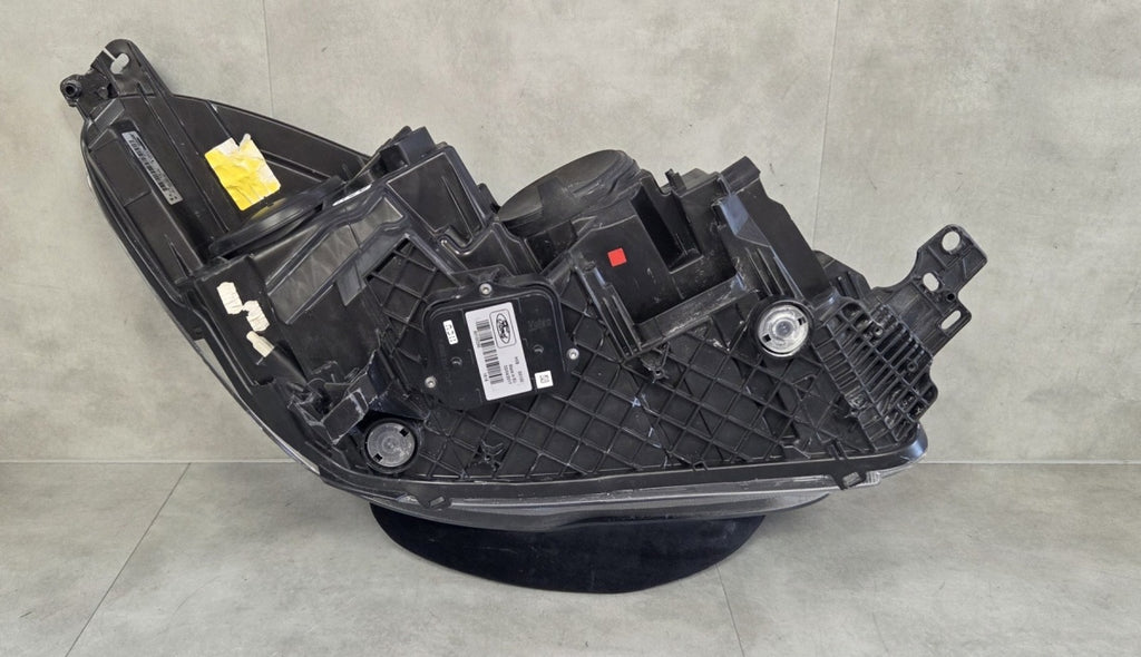 Prednji far FORD KUGA MK2 LIFT xenon zakretni CIEMNA 16-19 lijevi LH GV41-13D155-EF