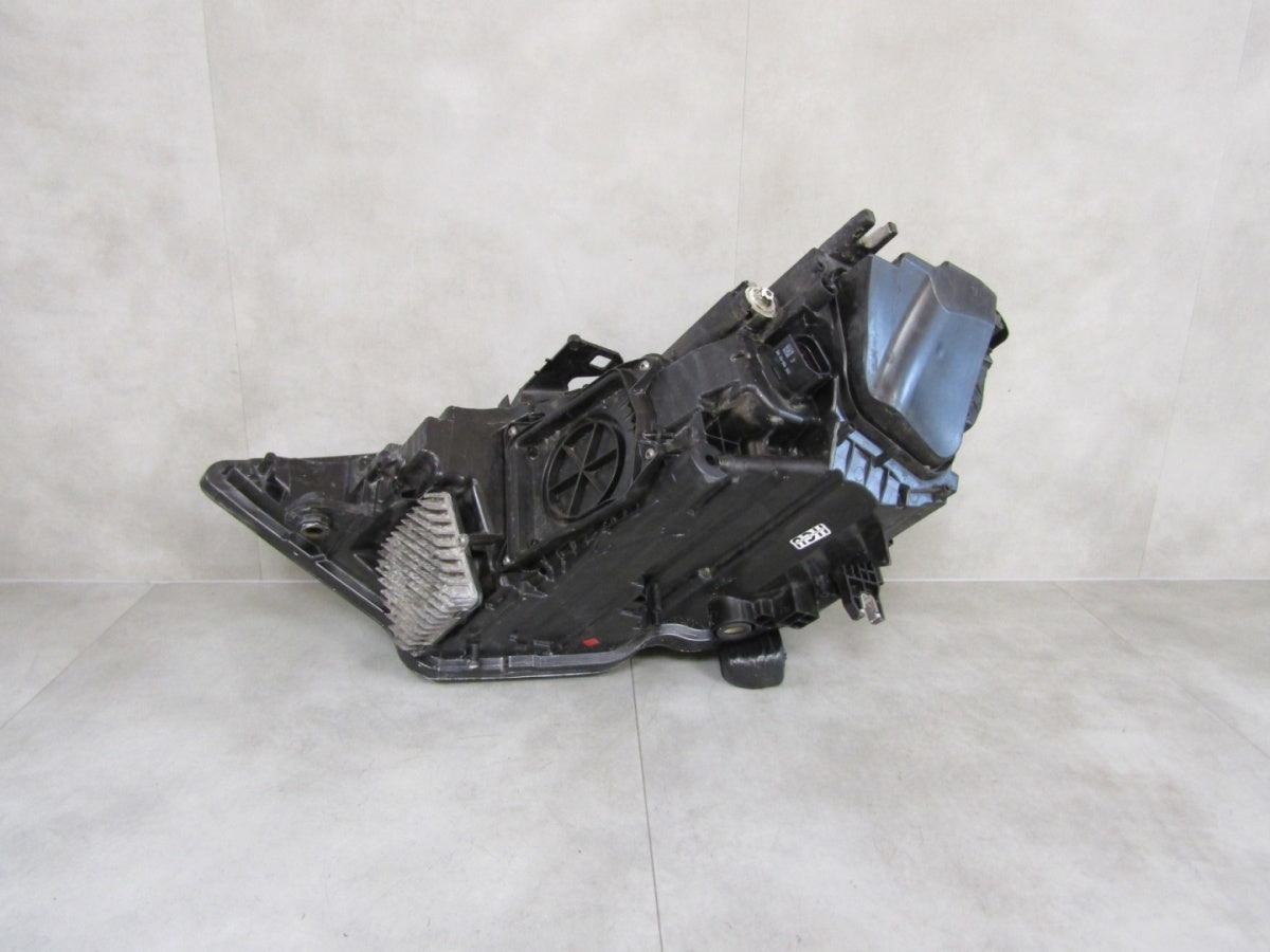 Prednji far AUDI A6 C8 LED 18- RH desni 4K0941034
