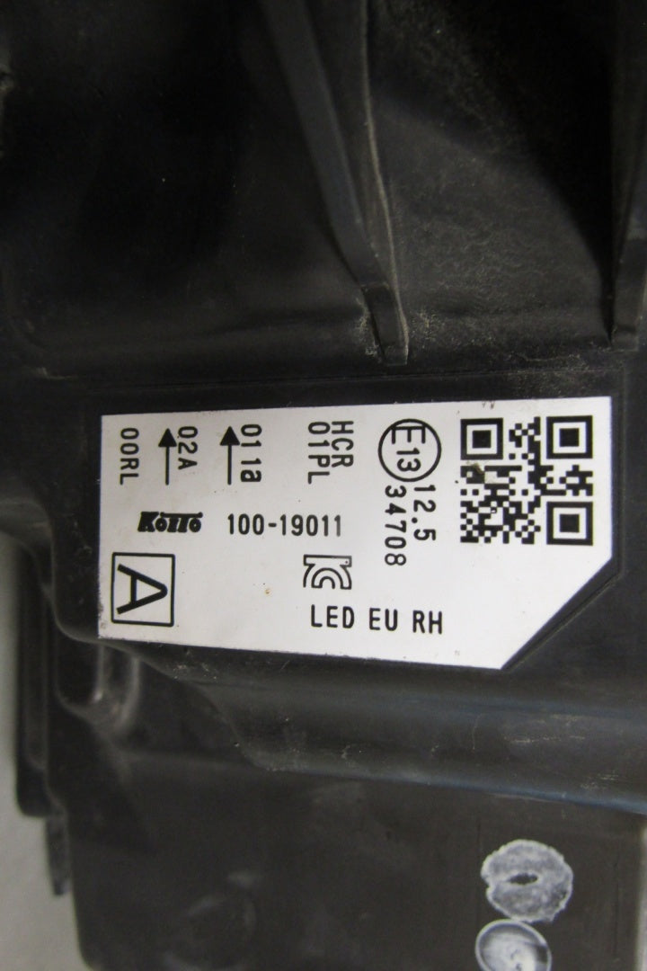 Prednji far Nissan Qashqai J11 Lift Full LED 17-21 RH desni Koito 100-19011