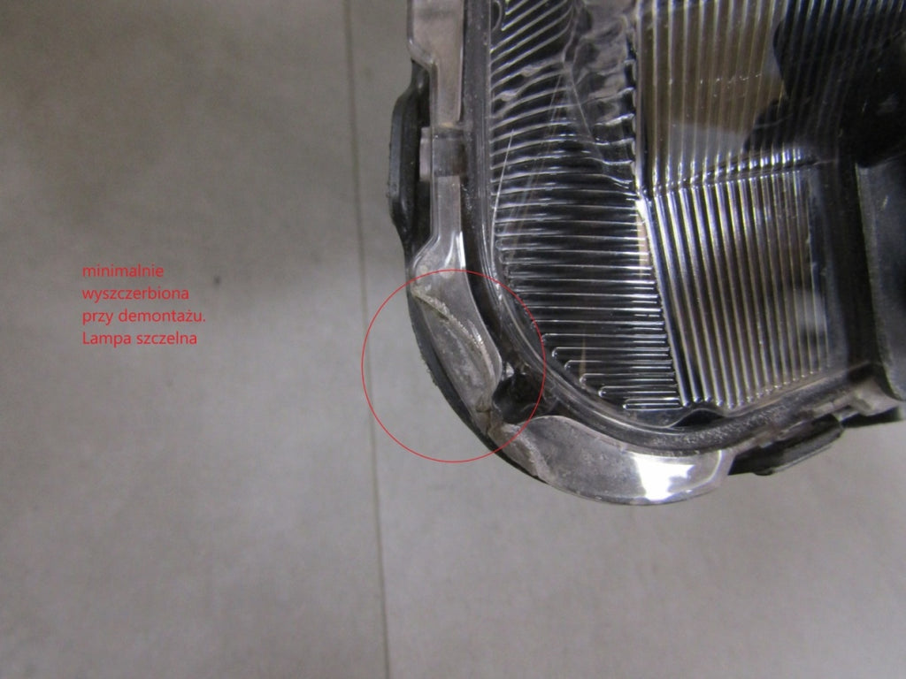 Prednji far KIA SORENTO 3 III LIFT halogen sa sočivom 17-20 LH lijevi 92101C5530