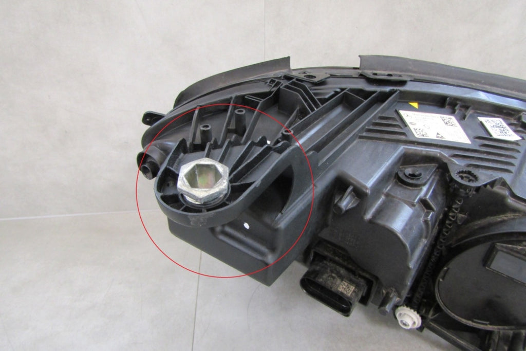 Prednji far Mercedes E klasa W213 LED Lift 20- LH lijevi A2139067509