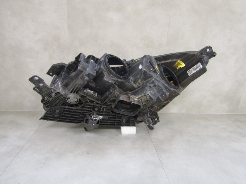 Prednji far Ford Kuga MK2 Lift xenon zakretni 16-19 RH desni GV41 13D154