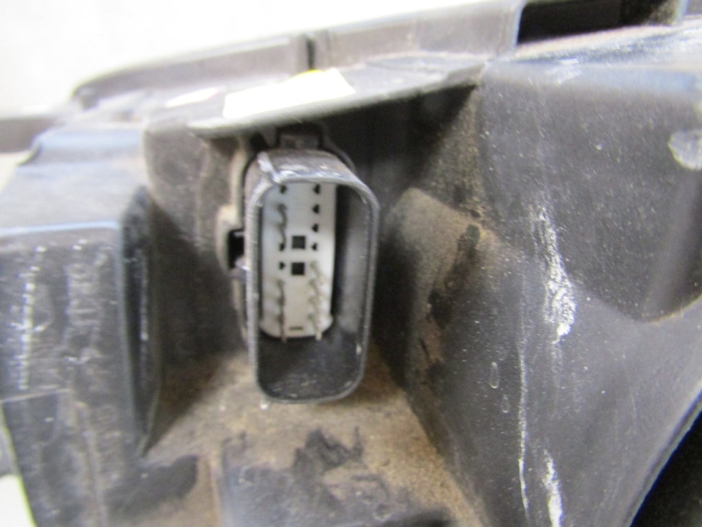 Prednji far Ford Kuga MK2 Lift xenon zakretni 16-19 RH desni GV41 13D154