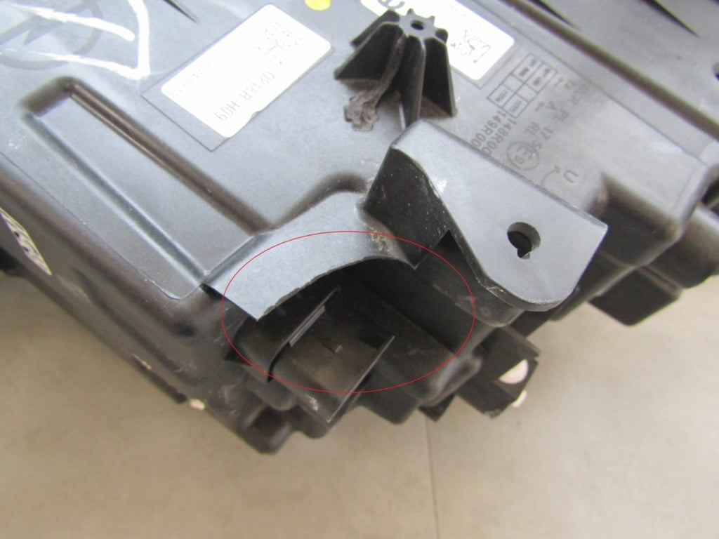 Prednji far OPEL FRONTERA LED 24- RH desni