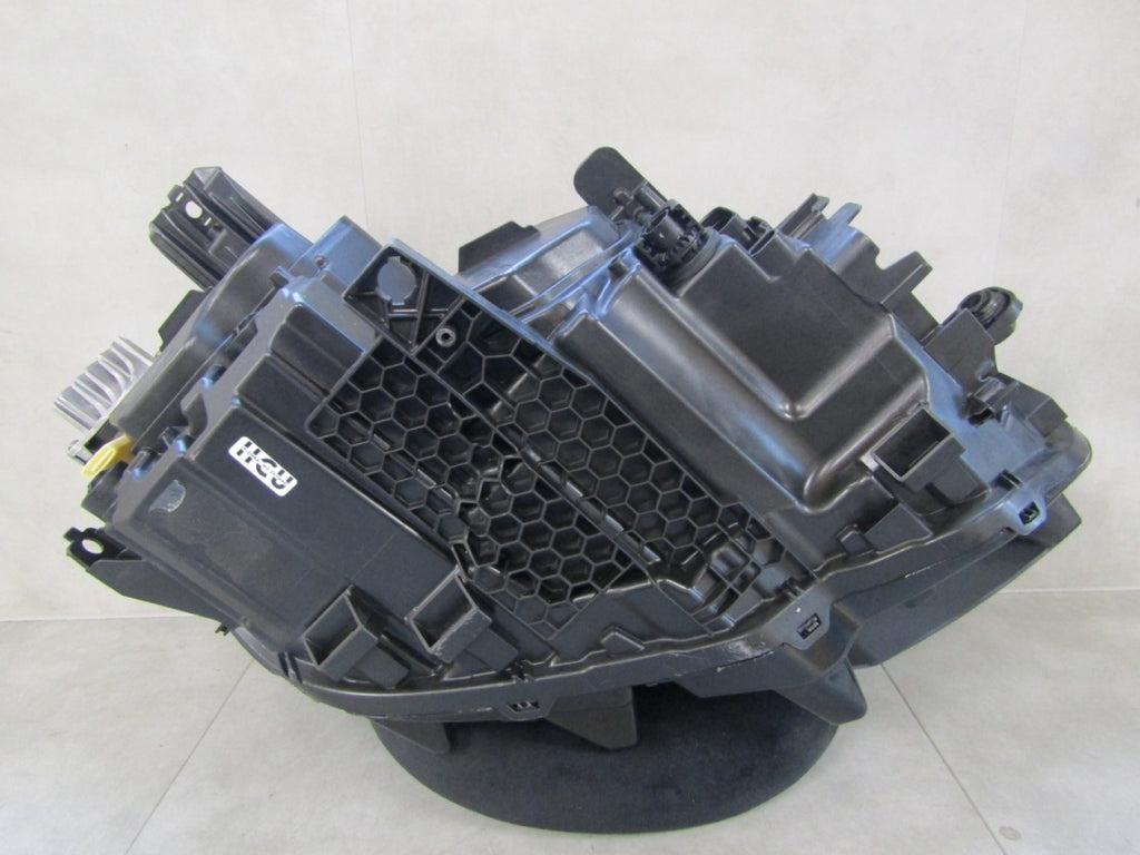 Prednji far VOLKSWAGEN PASSAT B8 FULL LED IQ LIFT LH lijevi 19- 3G1941113J