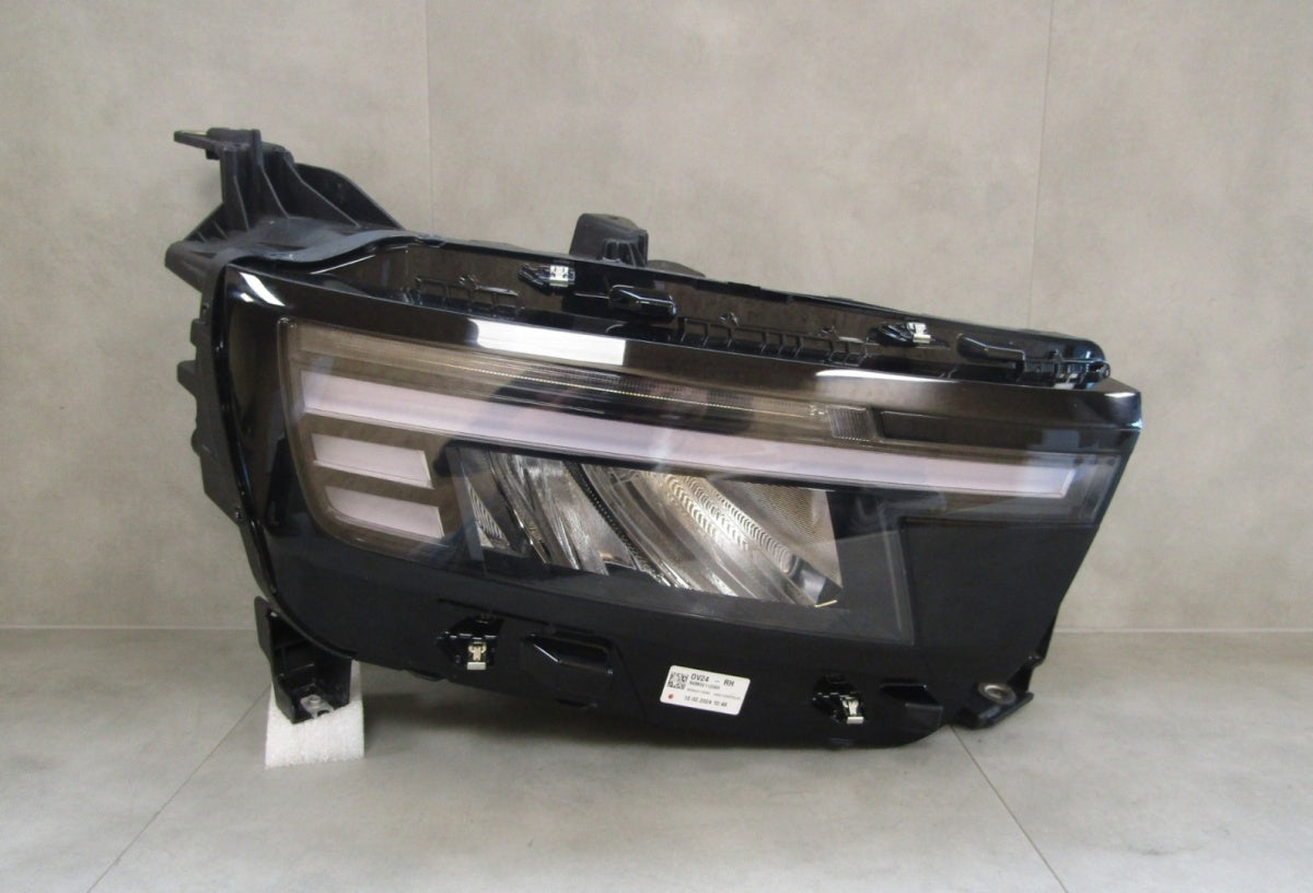 Prednji far OPEL FRONTERA LED 24- RH desni 9850142480