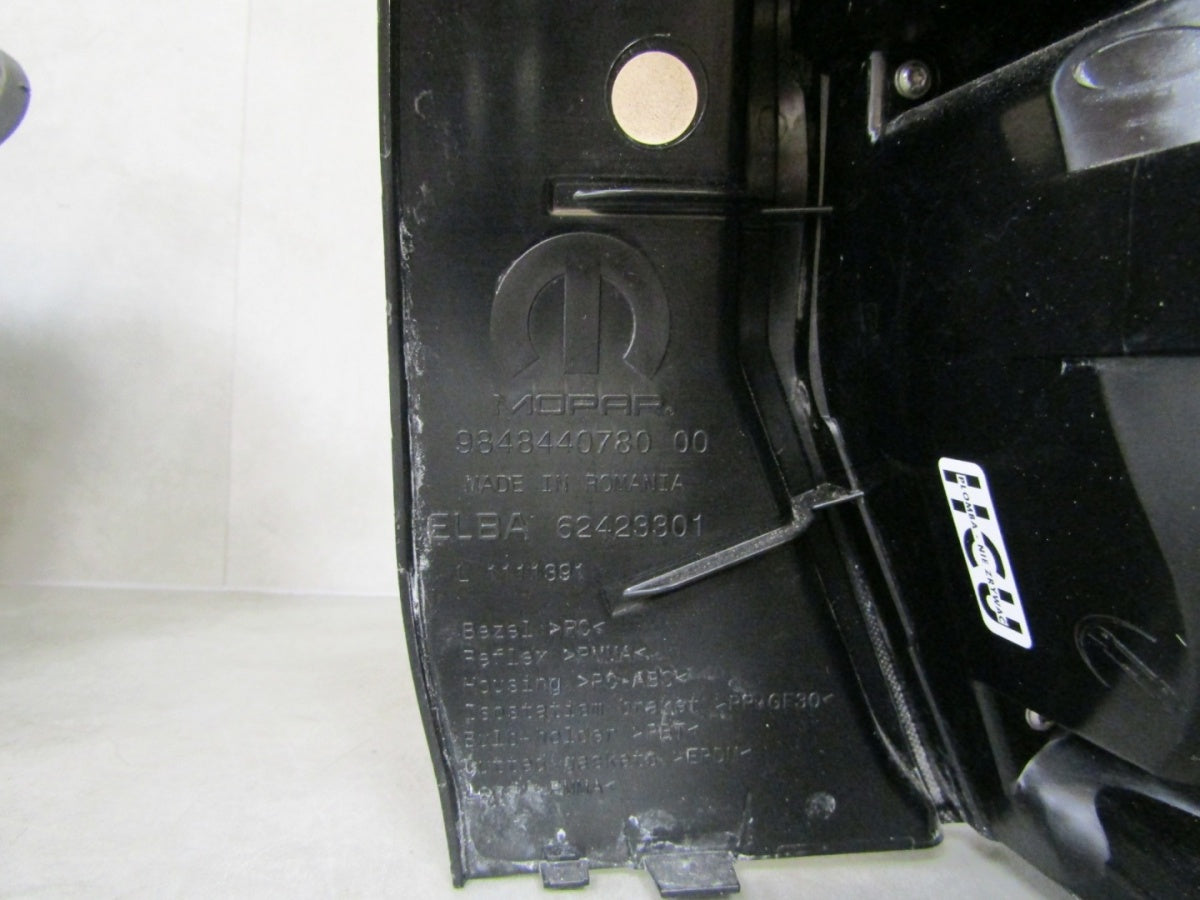Stop svjetlo Citroën C3 Aircross II 2 halogen LH lijevi 24- 9848440780