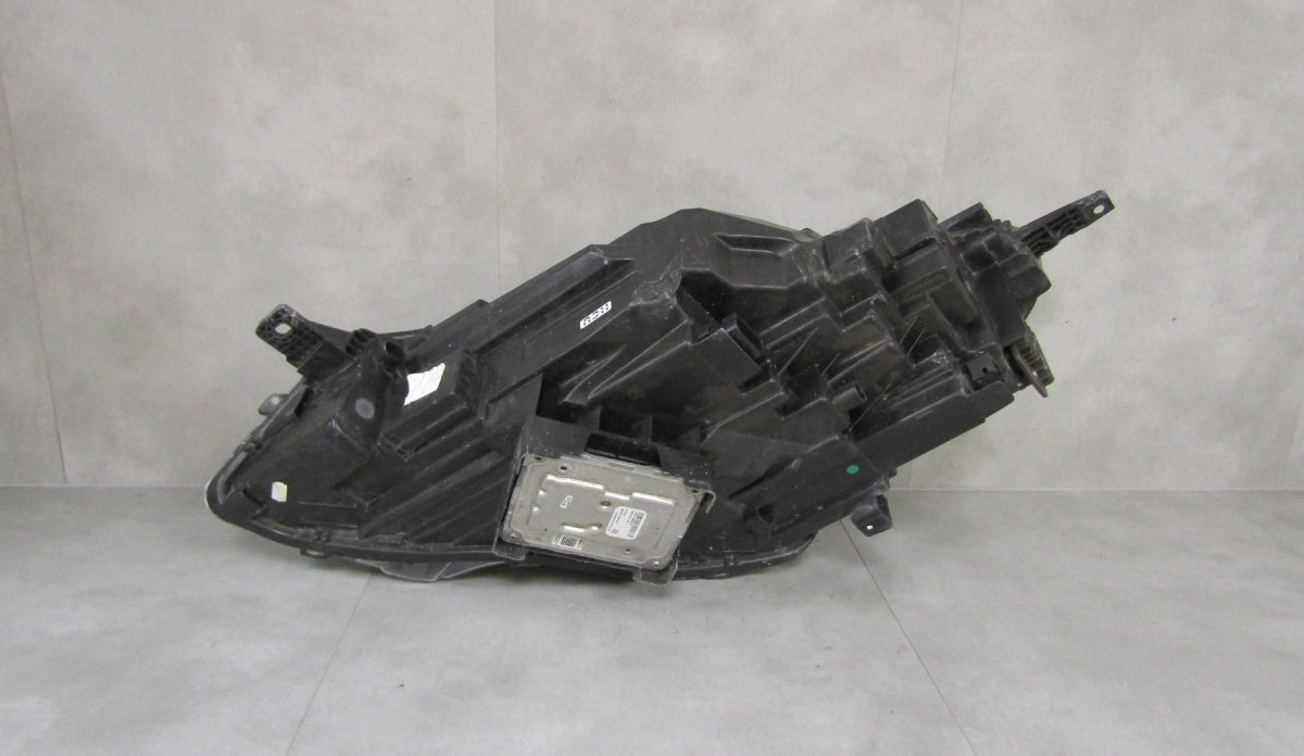 Prednji far FORD KUGA MK3 LED RH desni 19-24