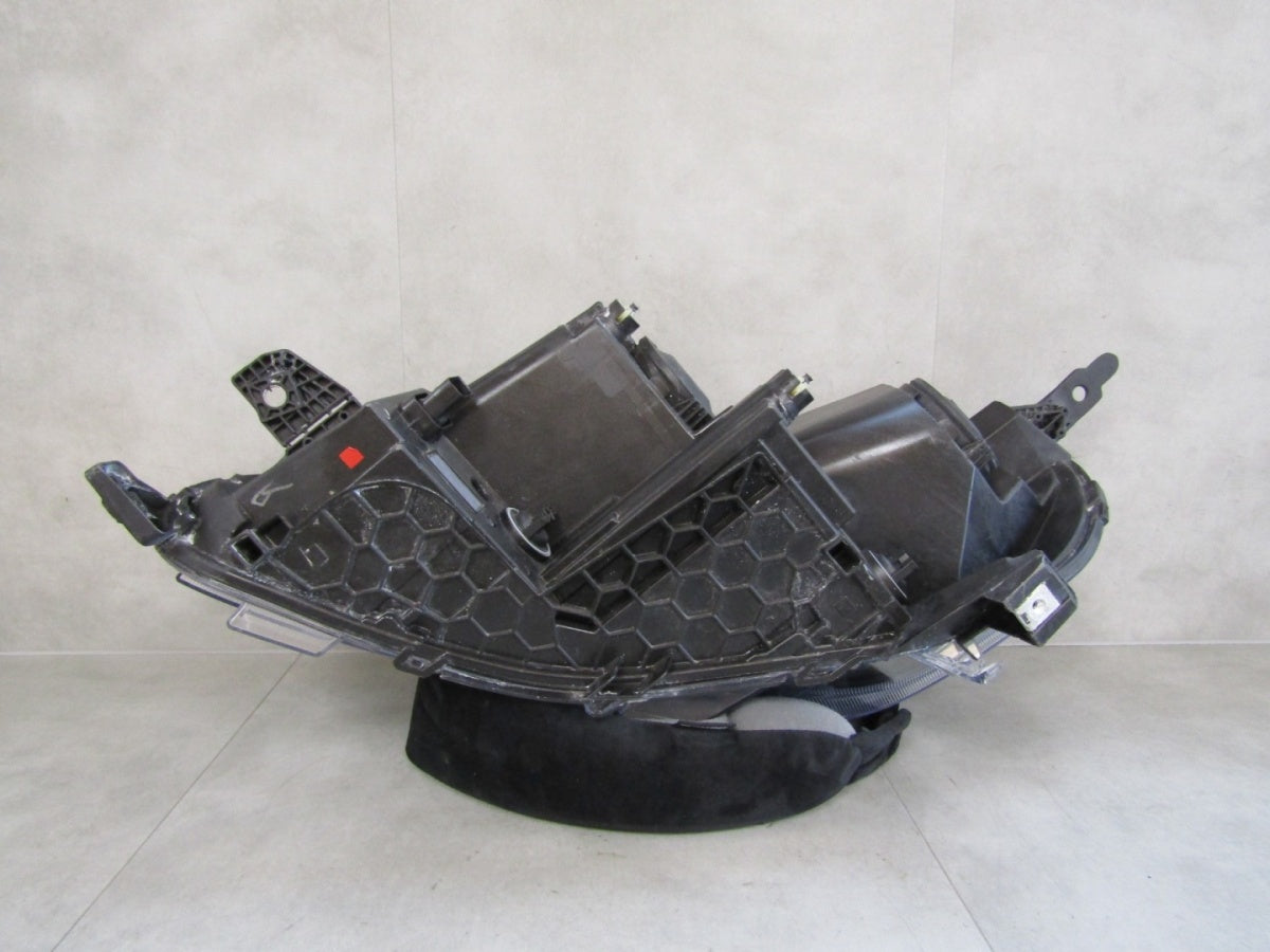 Prednji far PEUGEOT EXPERT III LIFT JUMPY PROACE 24- RH desni 9847197880