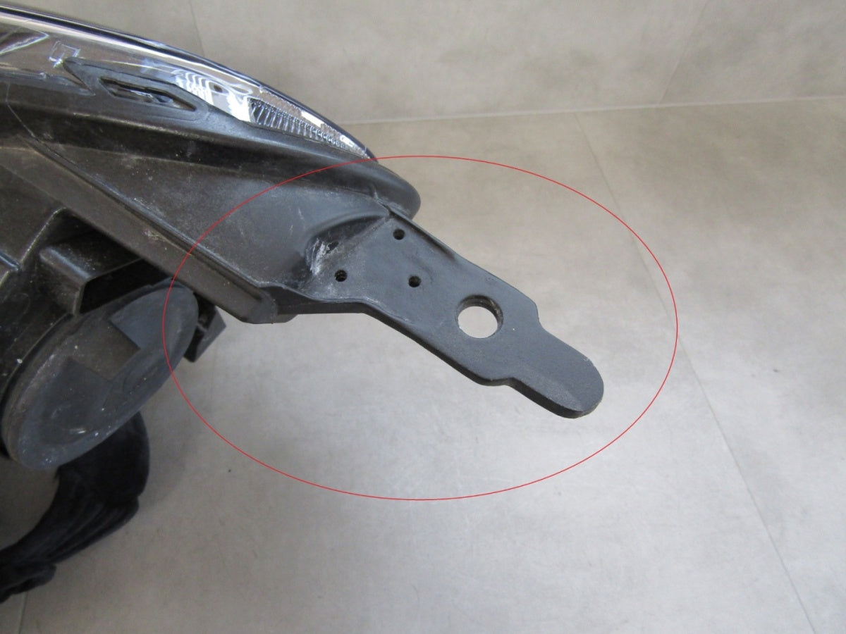 Prednji far PEUGEOT EXPERT III LIFT JUMPY PROACE 24- RH desni 9847197880