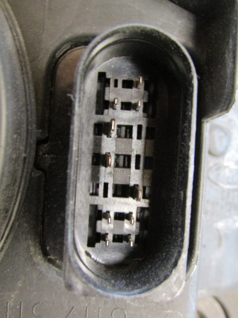 Prednji far FORD TRANSIT CONNECT MK2 halogen 12-17 LH lijevi FT11-13W030DB